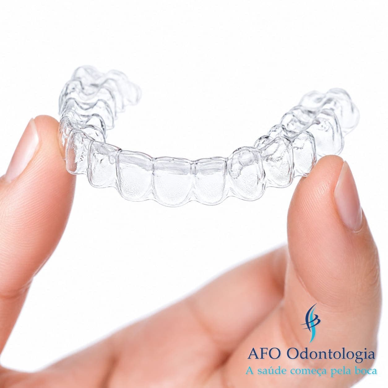 Alinhador transparente — ortodontia invisível na AFO Odontologia